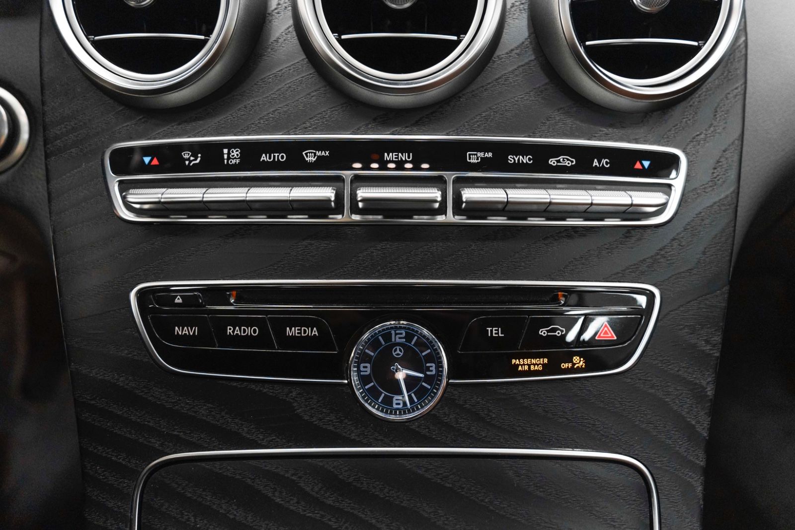 Fahrzeugabbildung Mercedes-Benz C 43 AMG 4Matic KAM LED NAV TOTW M+S