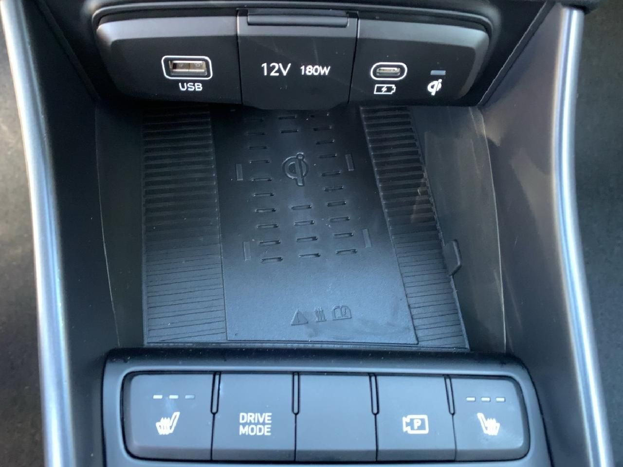 Fahrzeugabbildung Hyundai i20 1.0l Blackline*