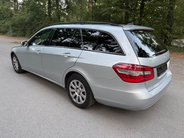 Mercedes E 200 - 9