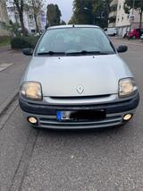 Renault Clio - gebrauchte Renault Clio aus dem Jahr 2000