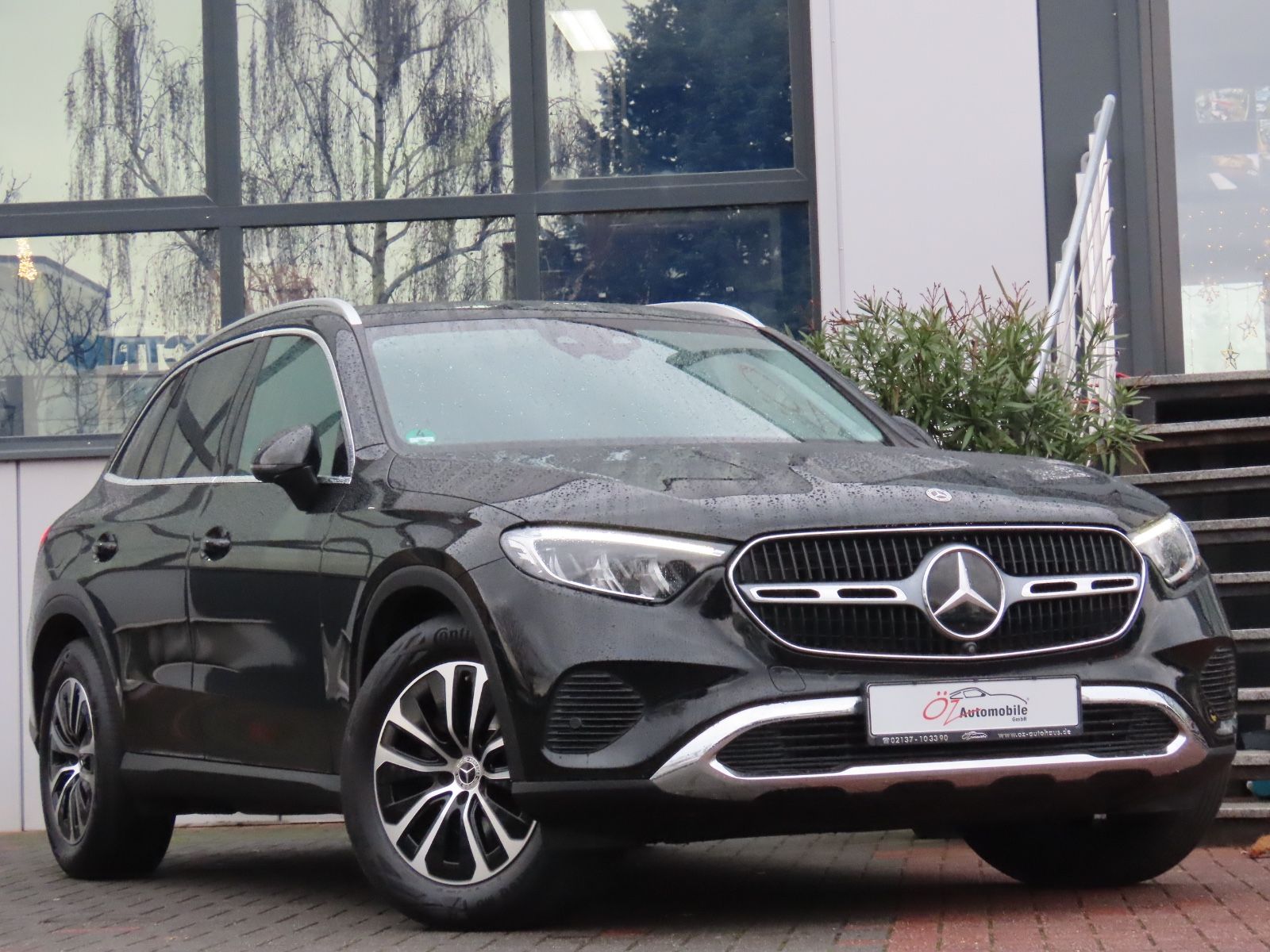 MERCEDES-BENZ GLC 220d 4MATIC Autom. Leder Ambiente 360°