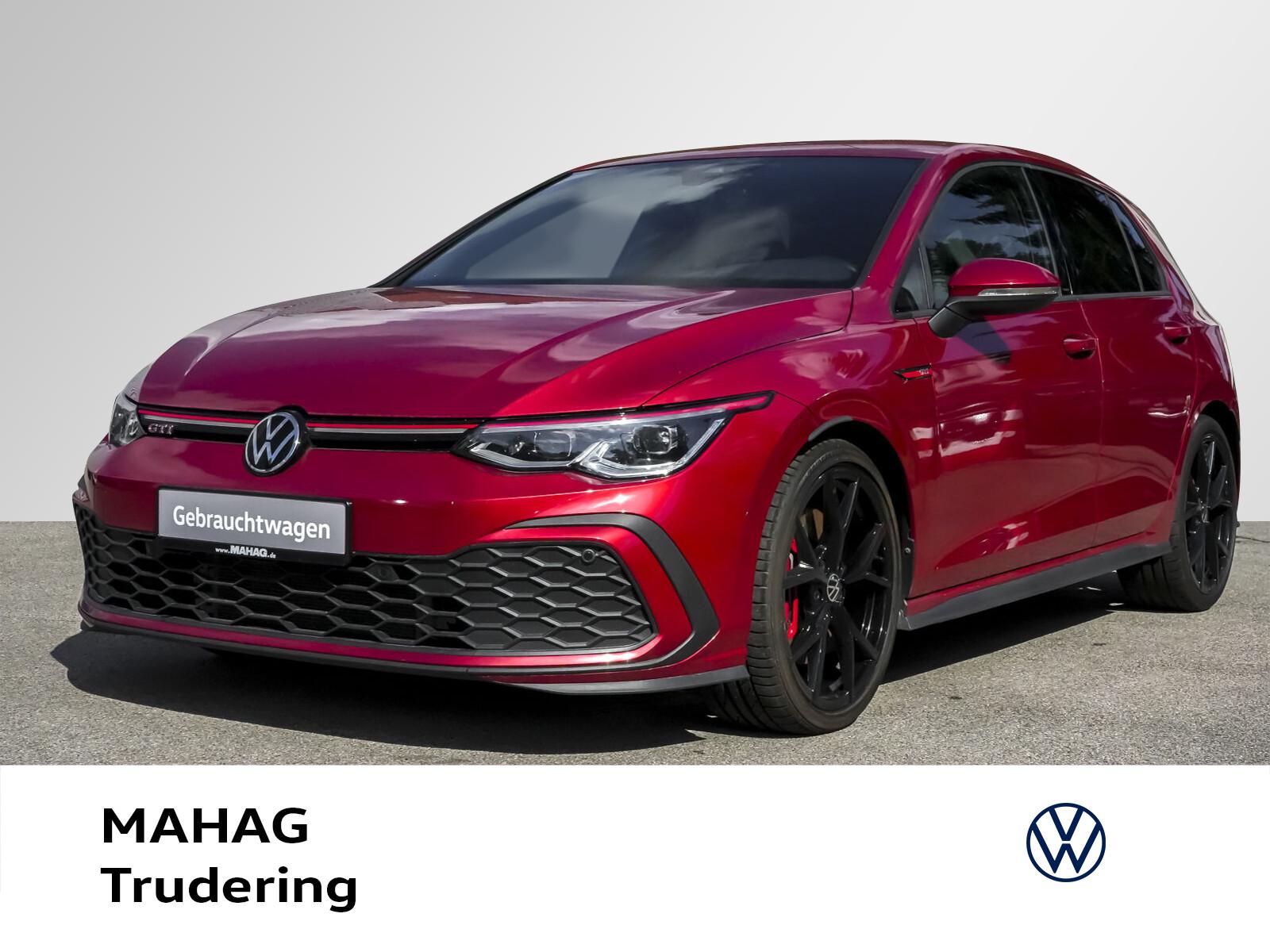 Volkswagen Golf VIII GTI 2.0 TSI DCC IQ.LIGHT NaviPro R-KAM