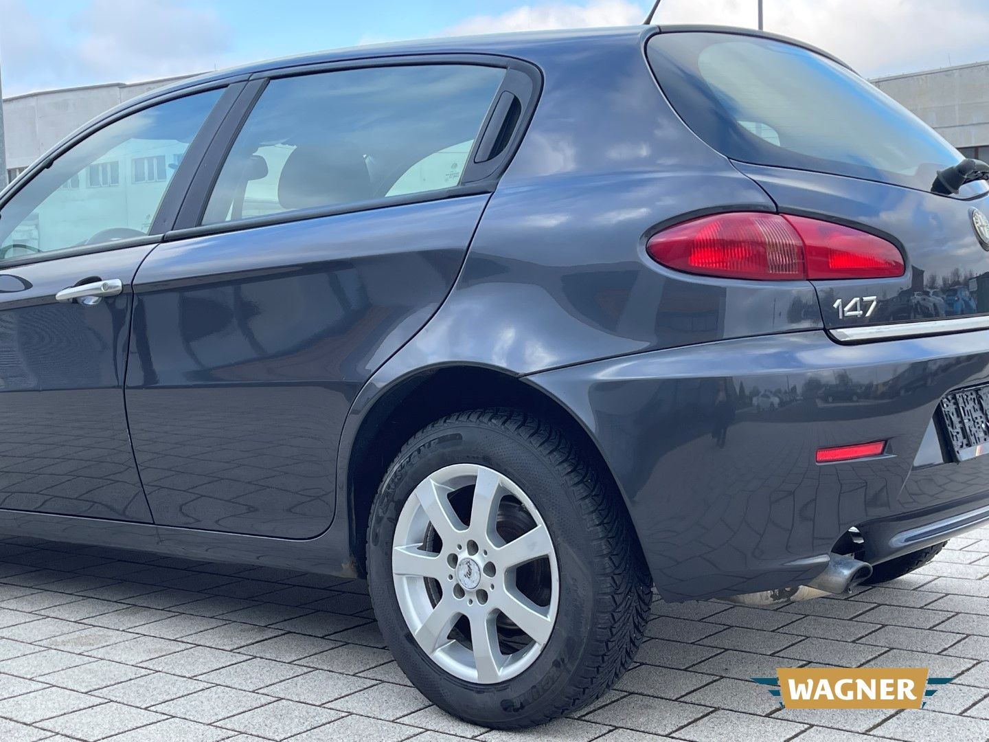 Fahrzeugabbildung Alfa Romeo 147 1.6 TS 16V Distinctive Klimaautomatik