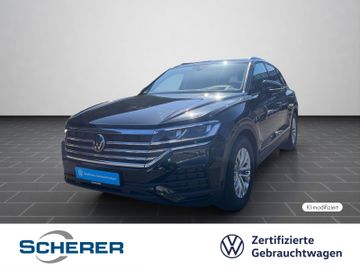 Volkswagen Touareg - 1