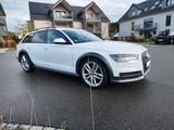 Audi A6 Allroad 3.0 TDI quattro 160kW S tronic - - weiße Audi A6 Allroad