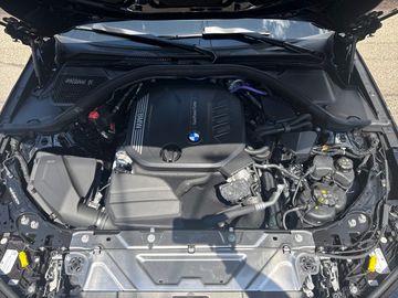 BMW 320d xDrive Touring M Sportpaket Head-Up HiFi