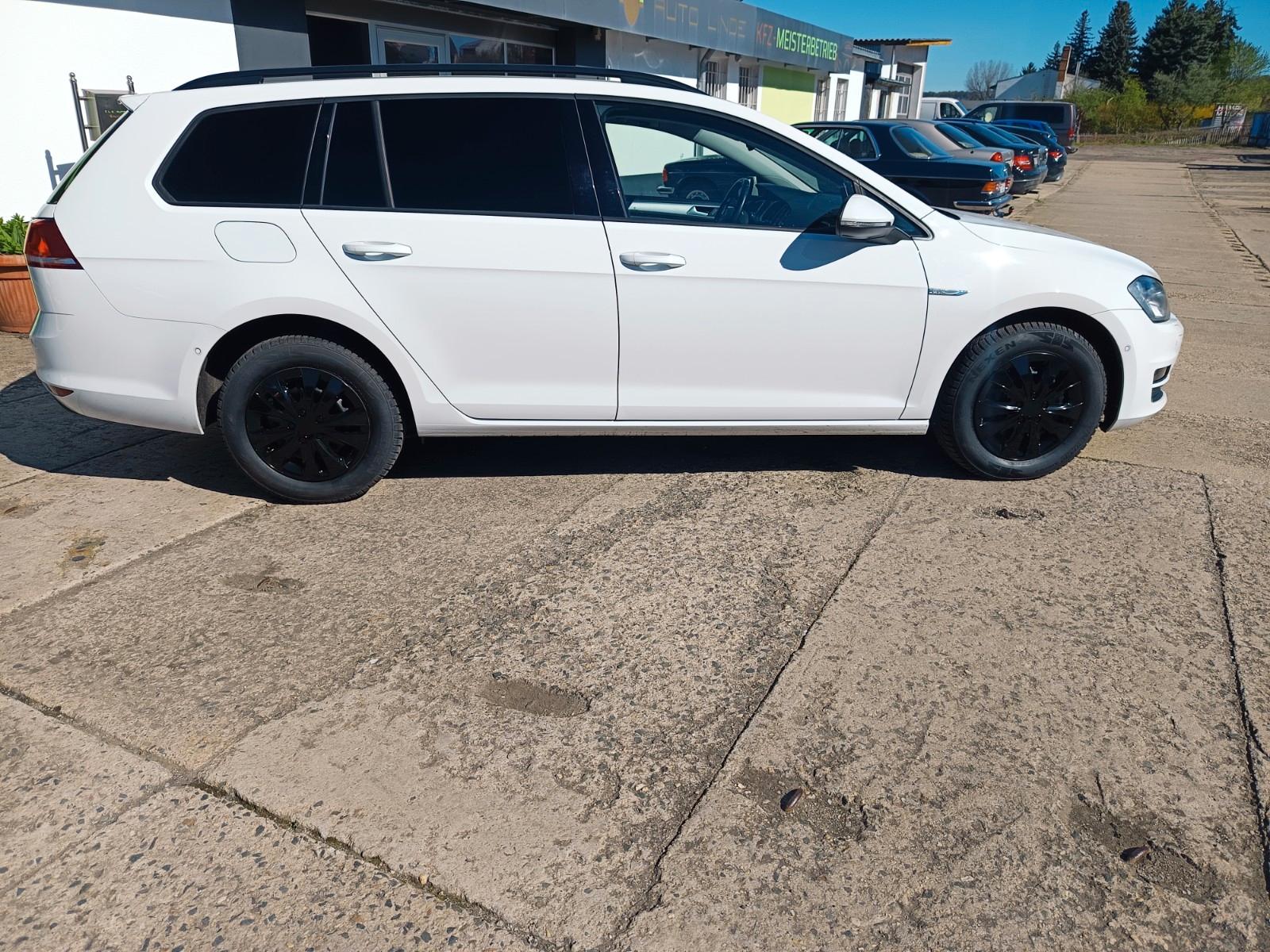 Volkswagen Golf VII Variant Cup BMT/Navi/Tempo. Scheckheft
