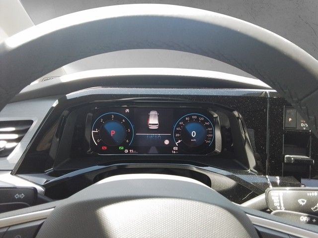 Fahrzeugabbildung Volkswagen T7 Multivan TDI Edition DSG STH IQ.LIGHT AHK NAV