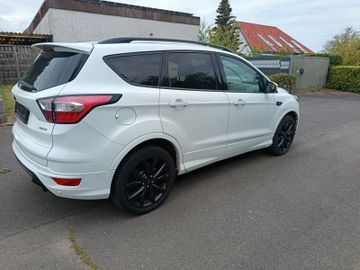 Ford Kuga - 8