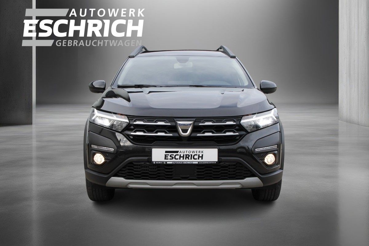 Fahrzeugabbildung Dacia Jogger Comfort TCe 110 7-Sitzer