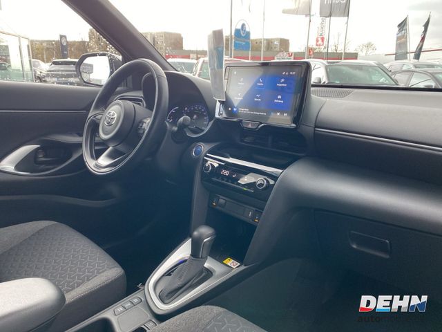 Toyota Yaris Cross 1.5 Hybrid Team Deutsch.Safety Cargo