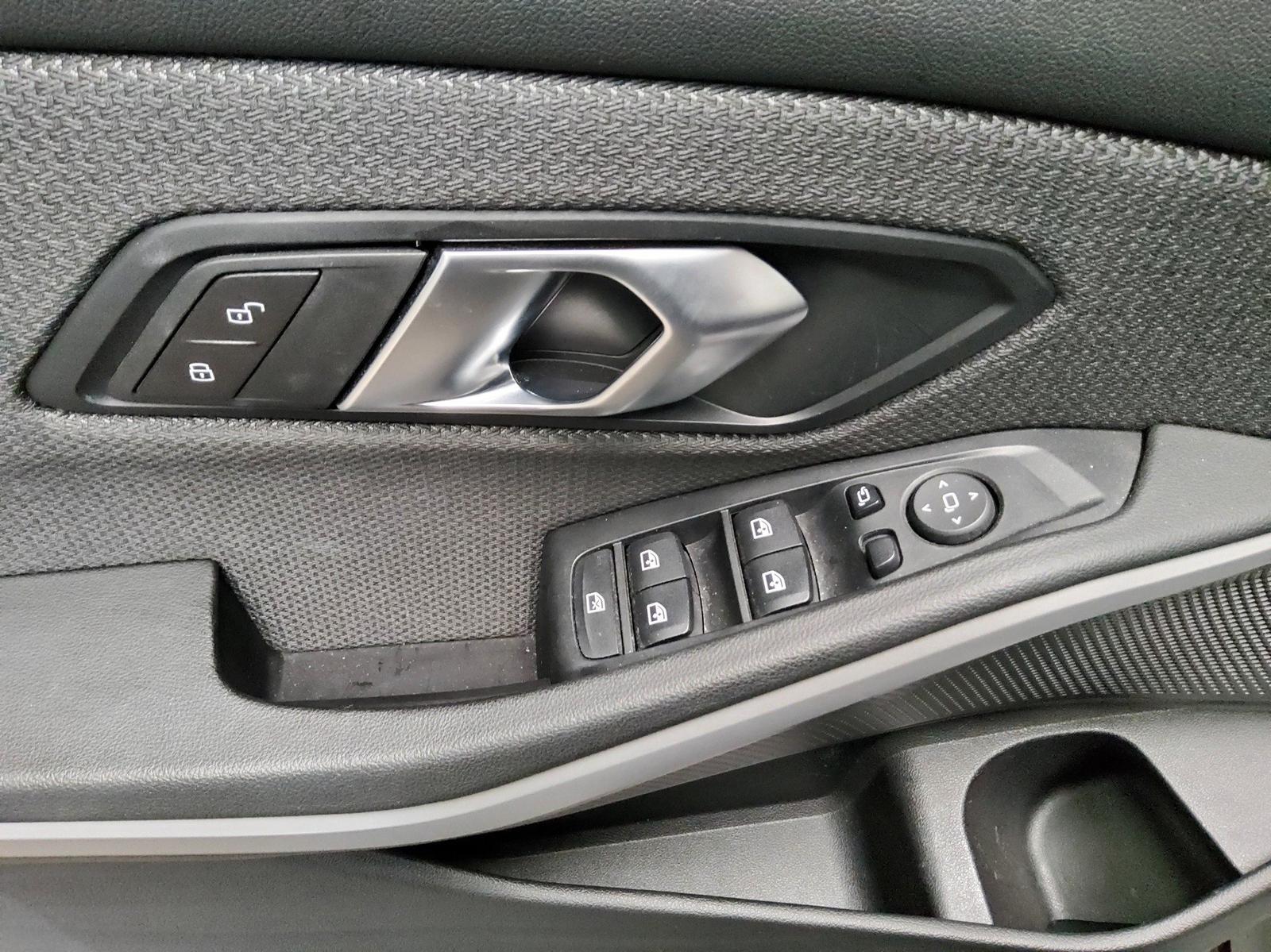 BMW 3 Series iA Navi LED LC-Pro Curved HuD Rckfahrkamera, миниатюра 10