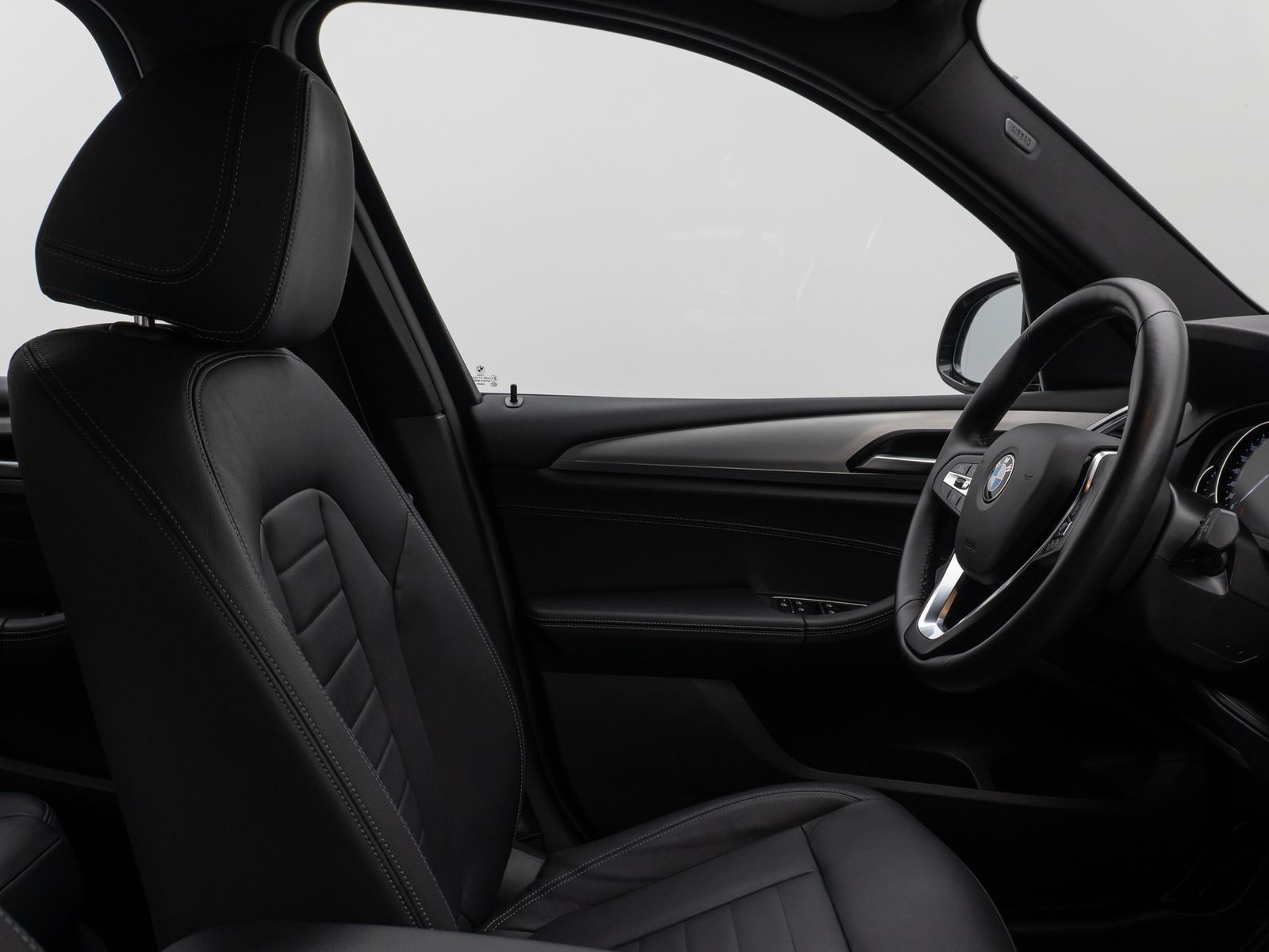 Fahrzeugabbildung BMW X3 xD20i ADVANTAGE DAB GeschwindigReg PDC Leder