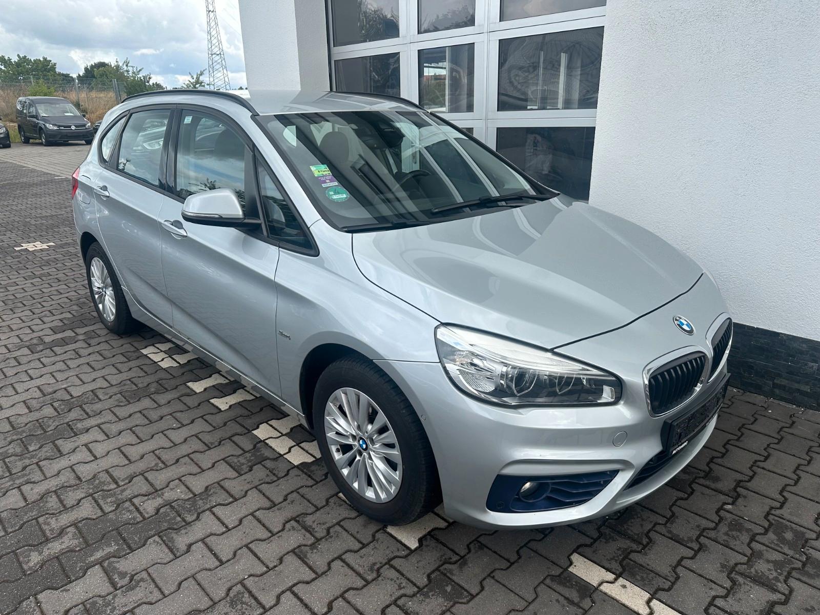 BMW 218 i Automatik Active Tourer Sport Line