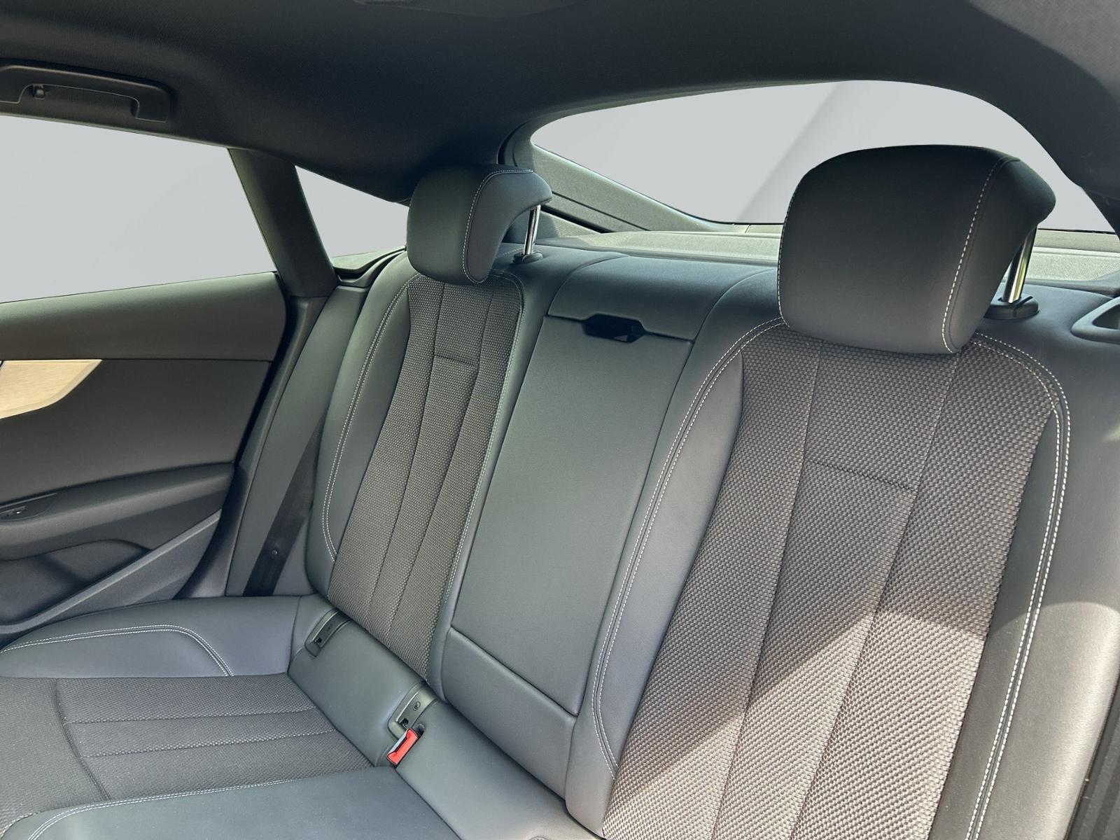 Audi A5 Sportback 40 TDI S tronic S line business AHK