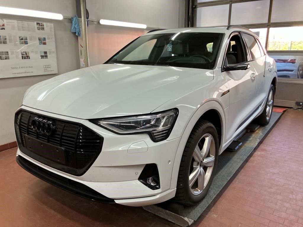 2023 Audi e-tron