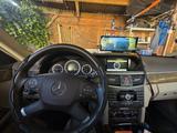 Mercedes-Benz E 350 4MATIC - - Mercedes-Benz E 350 aus 2009: 4matic