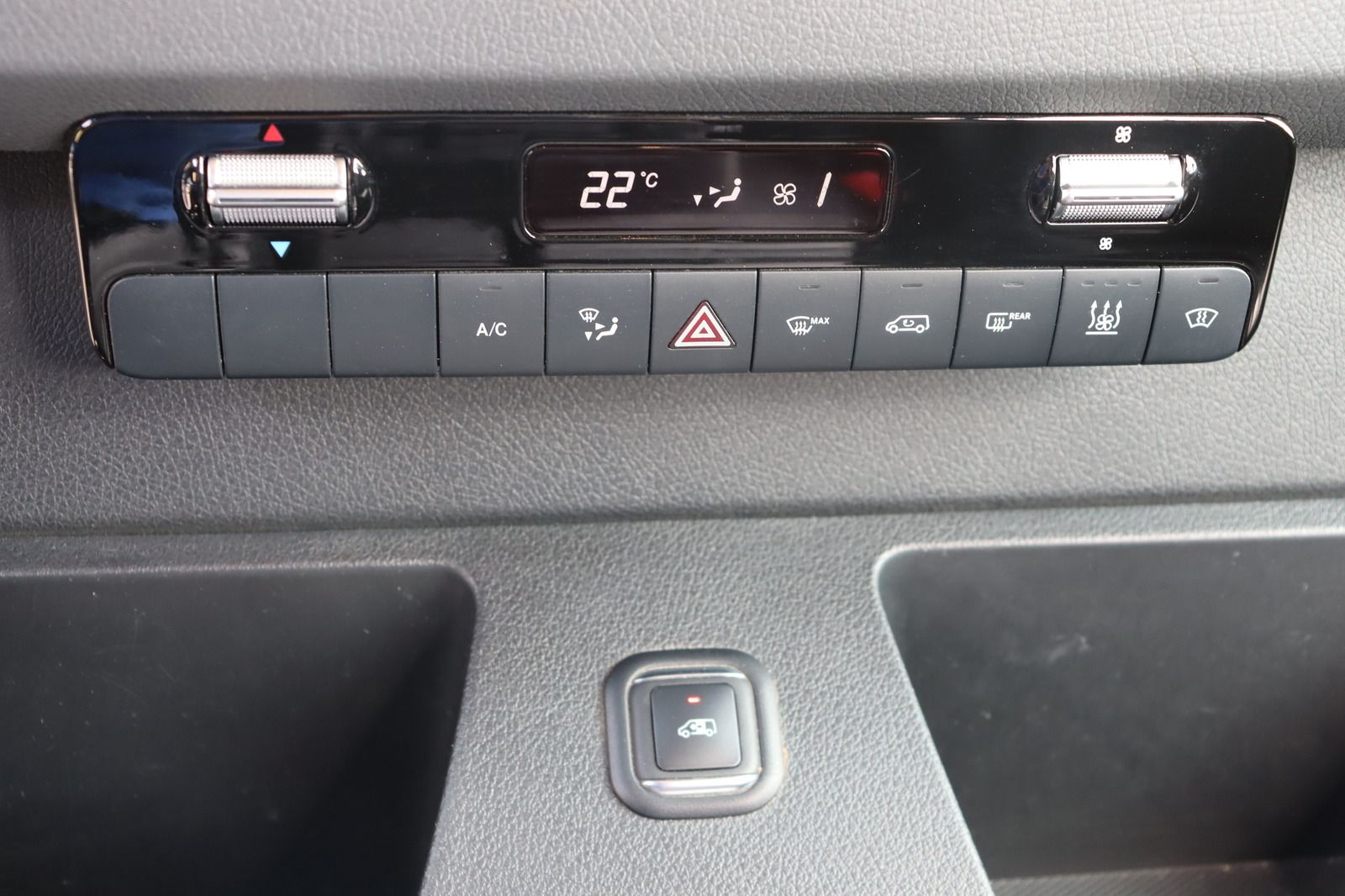 Fahrzeugabbildung Mercedes-Benz Sprinter AAC * Sitzhzg * EXTRALANG * XXL * Maxi