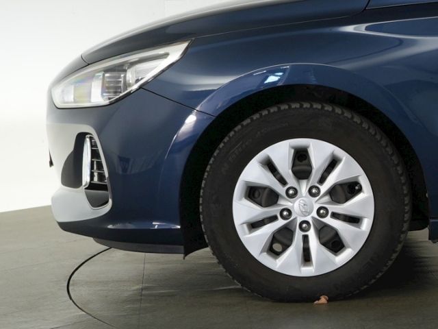 i30 SELECT+LED TAGFAHRLICHT+KLIMAANLAGE+ALARMANL
