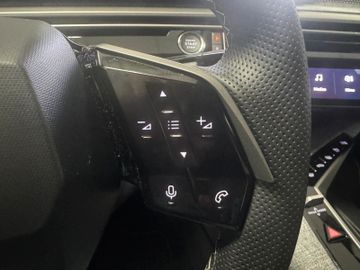 Peugeot 3008 1.2 145 GT LED*180Grad*Navi*elek.Koffer