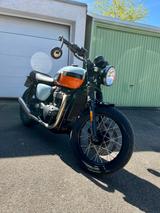 Triumph Bonneville T100 Custom - RAISCH - YSS - Garantie