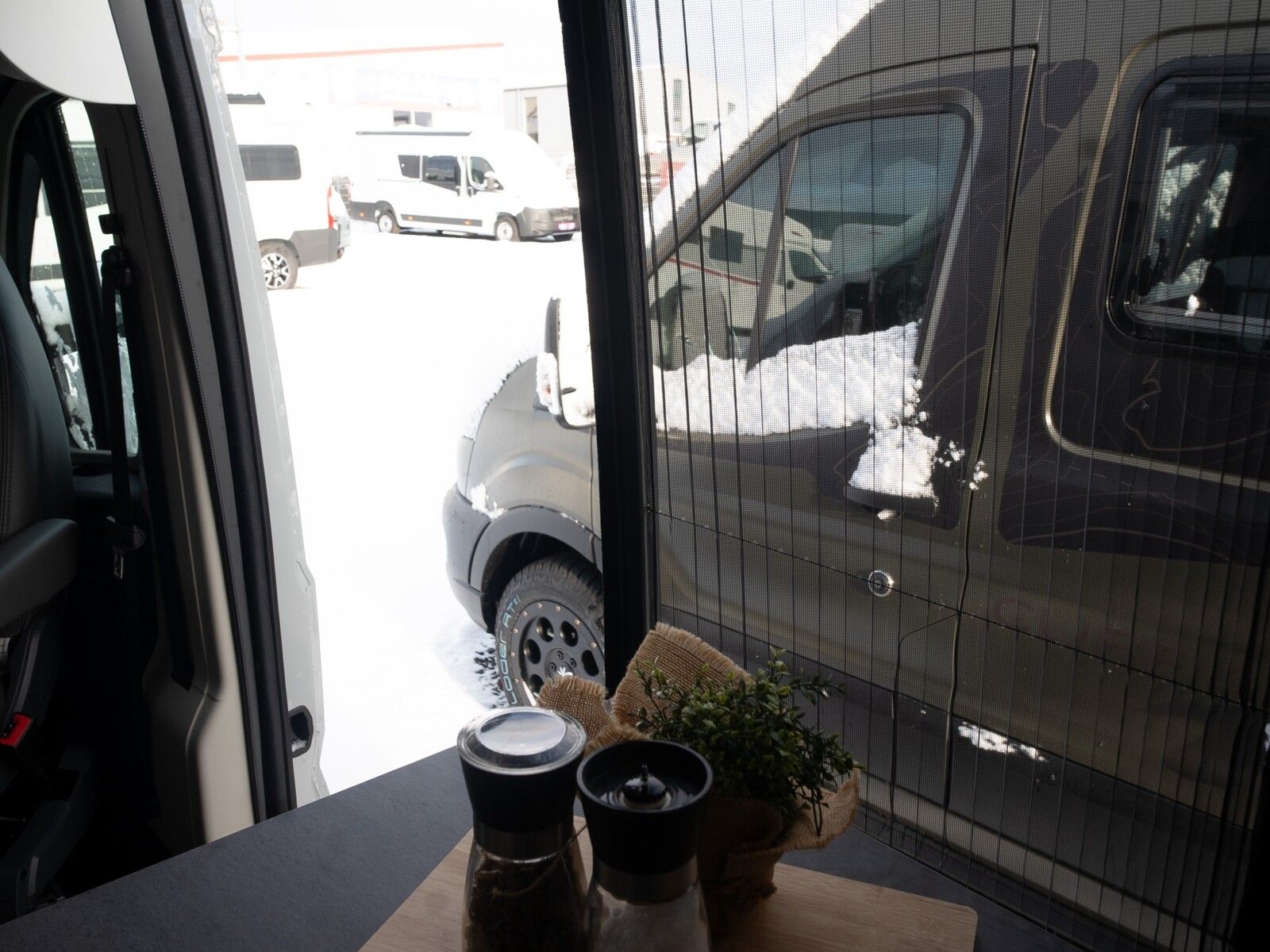 Fahrzeugabbildung Sunlight Adventure Cliff 640 MJ26*Rahmenfenster*Faltverd.