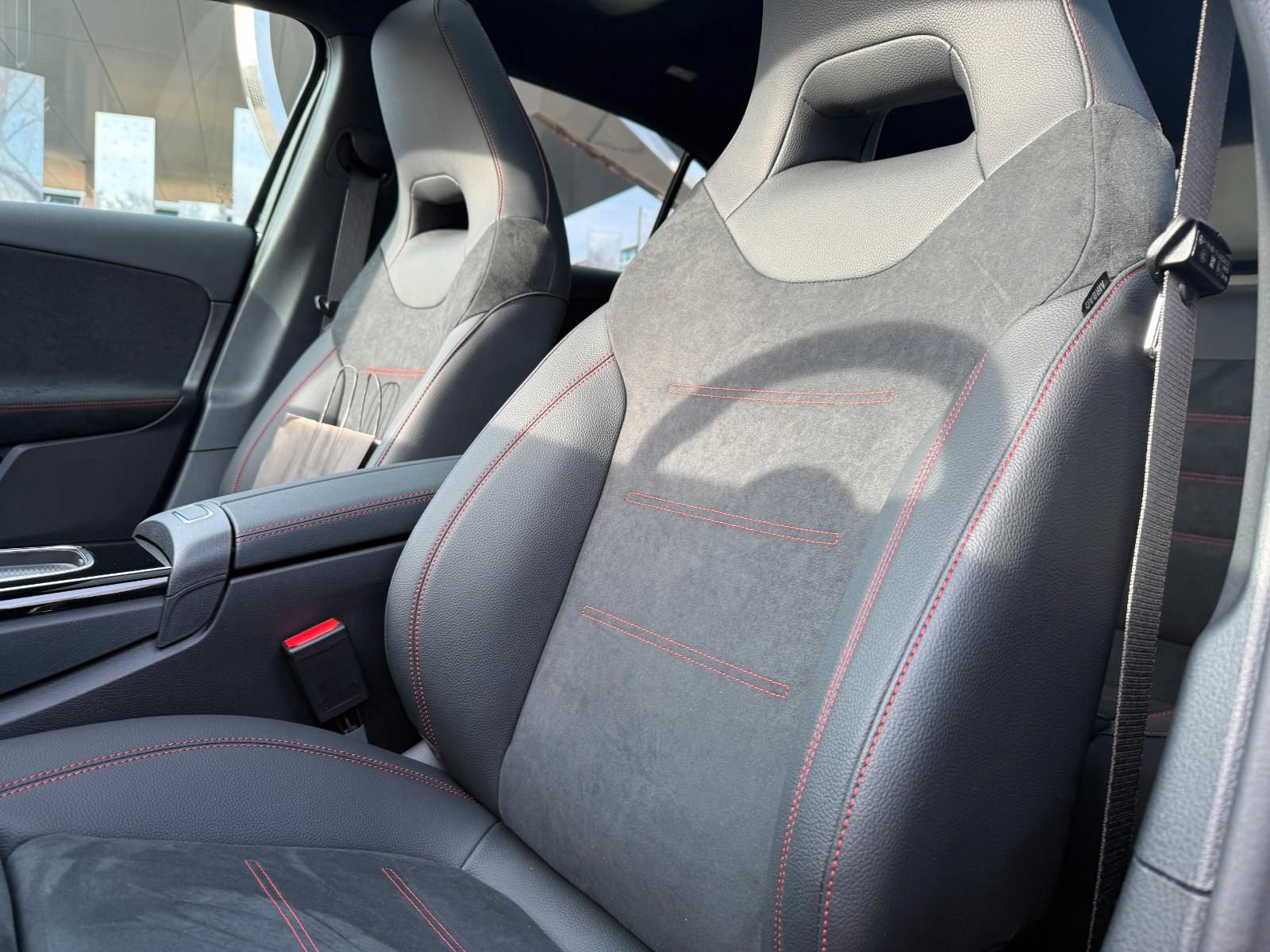 Mercedes-Benz A 250 A A 250 e