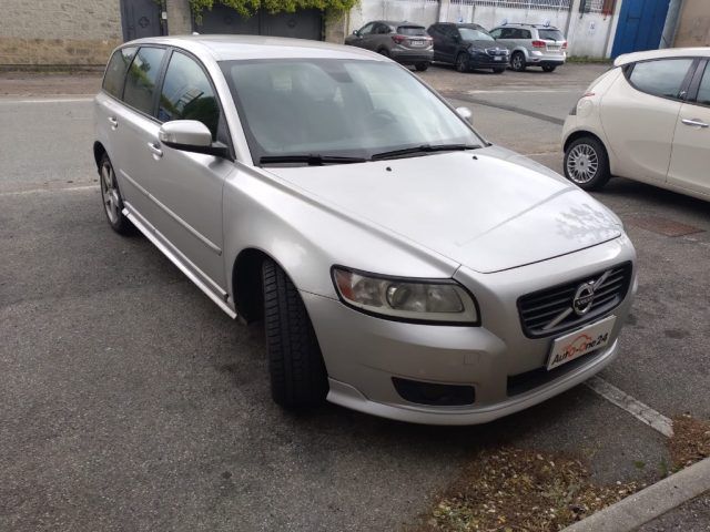 Volvo VOLVO V50 2.4 D5 cat Summum conto vendita