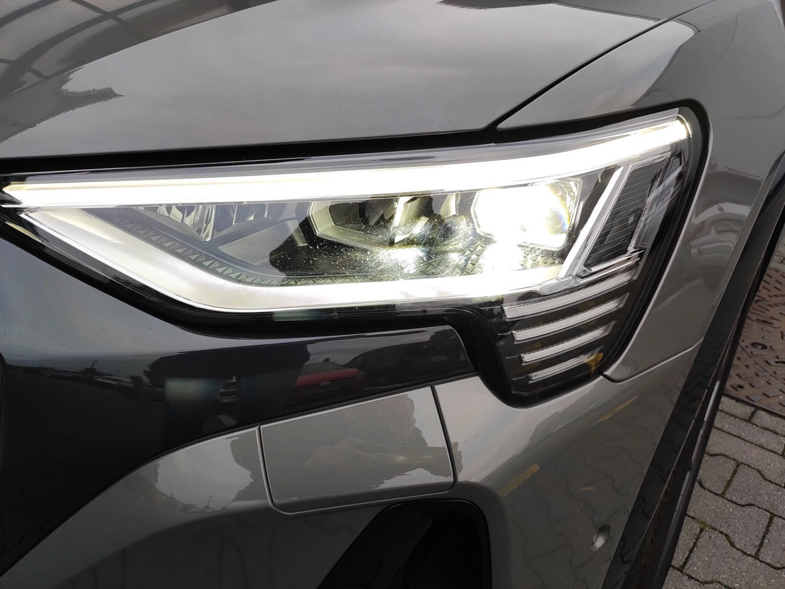 Audi Q8 e-tron - Bild 8