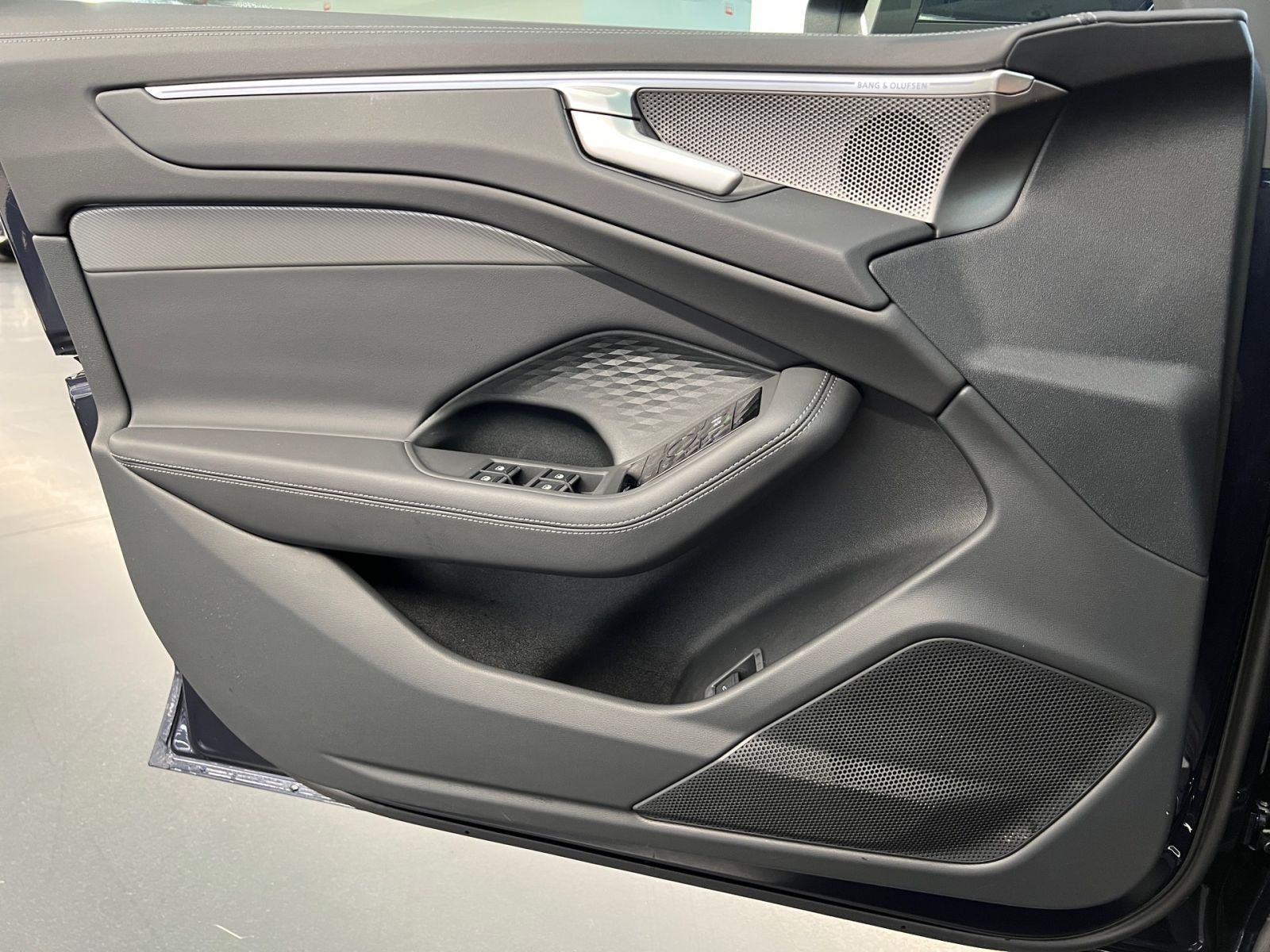 Audi A6 - Bild 7