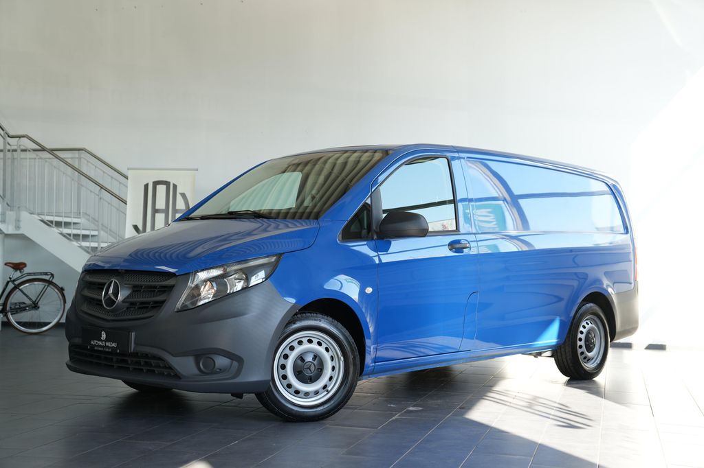 Image of Mercedes-Benz Vito