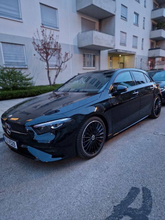 Image of Mercedes-Benz A 220