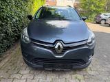 Renault Clio TCe 75 Limited Grandtour Limited - Renault Clio Gebrauchtwagen in Hamburg