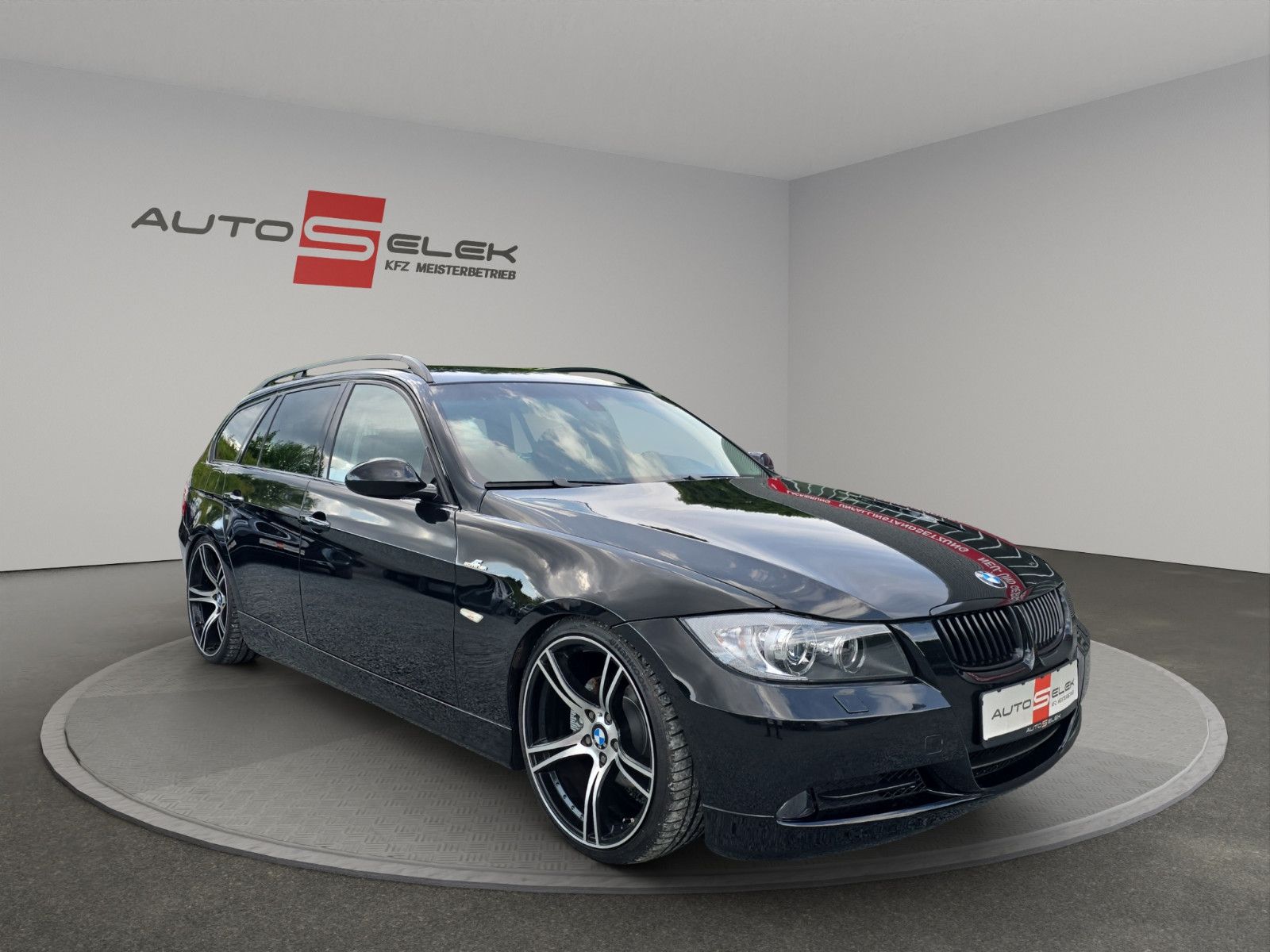 Fahrzeugabbildung BMW Touring 325i*Klima*Keyless GO*Xenon*VOll