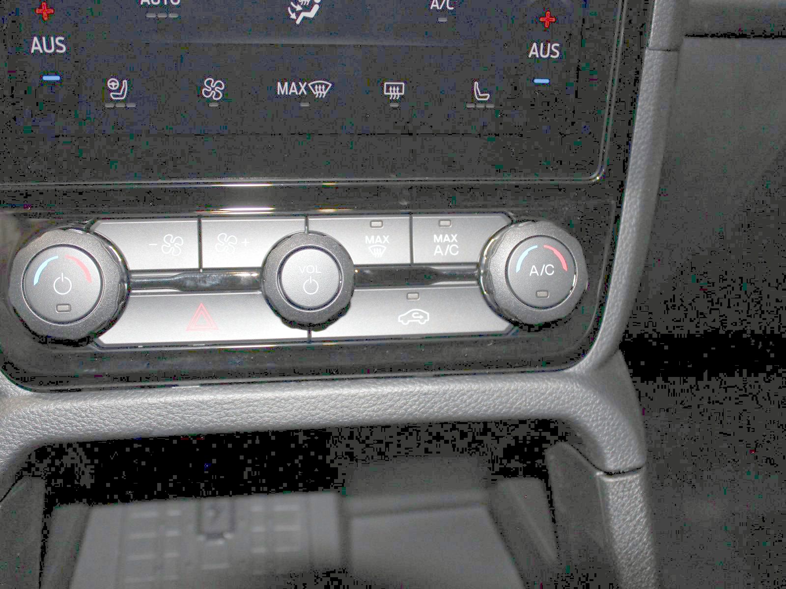 Fahrzeugabbildung Ford Ranger Plug-in-Hybrid Limited e-4WD Doppelkabine