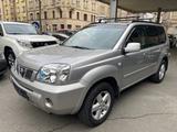 Nissan X-Trail 4x4 Elegance 2.5 Aut. PANO LEDER CAM - Nissan X-TRAIL Elegance mit Benzin-Antrieb