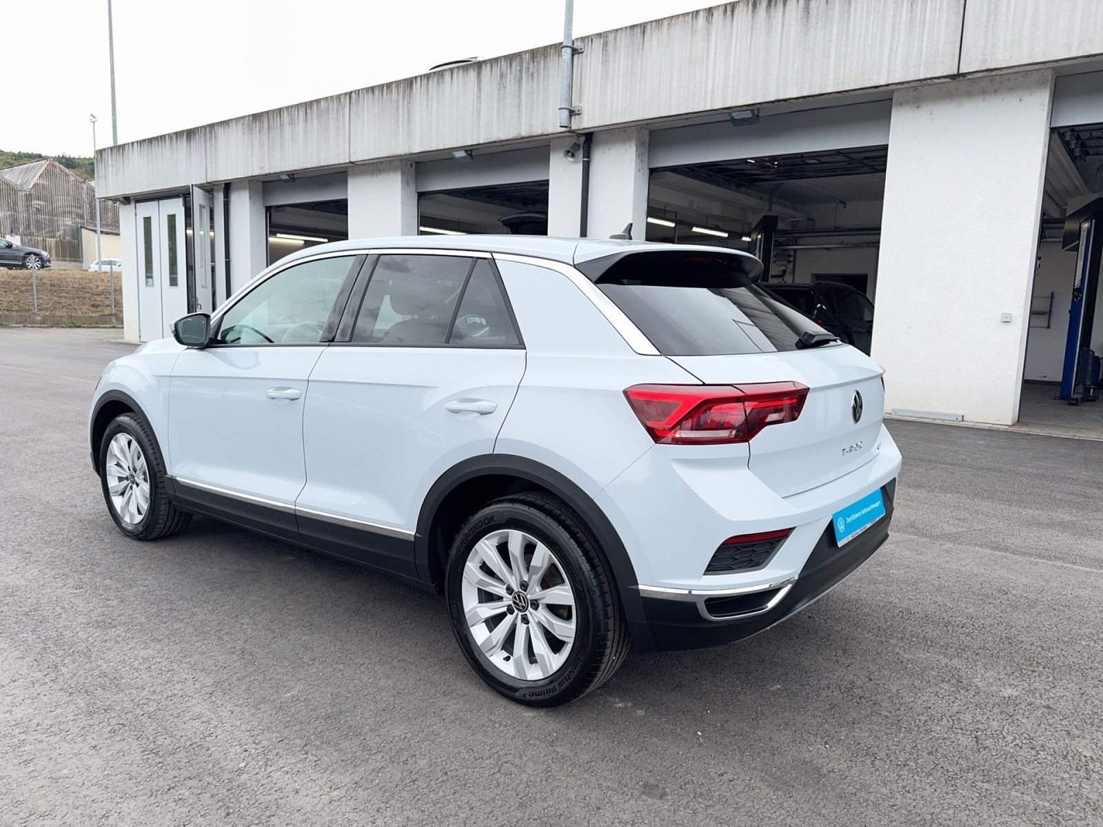 Volkswagen T-Roc Sport 2.0TSI 4Motion AHK NAVI LED SHZ foto 4