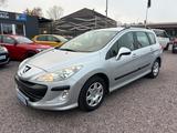 Peugeot 308 SW Business-Line 1.6 HDI *Navi*Euro5*PDC* - Peugeot 308 aus 2011: SW