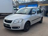 Skoda Roomster StyleRadio USB Klima AUX - Skoda Roomster mit Diesel-Antrieb: Kombi