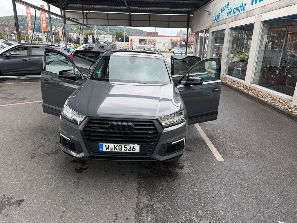 Image of Audi Q7