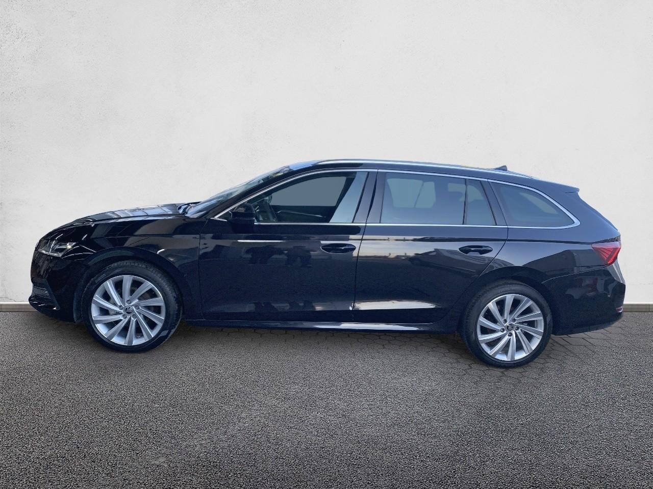 Skoda Octavia Combi Style 2.0 TDI DSG NAVI+LED+ACC+PDC