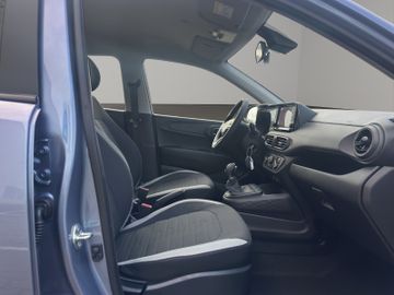 Hyundai i10 1.0 AUTOMATIK TREND + NAVIGATION