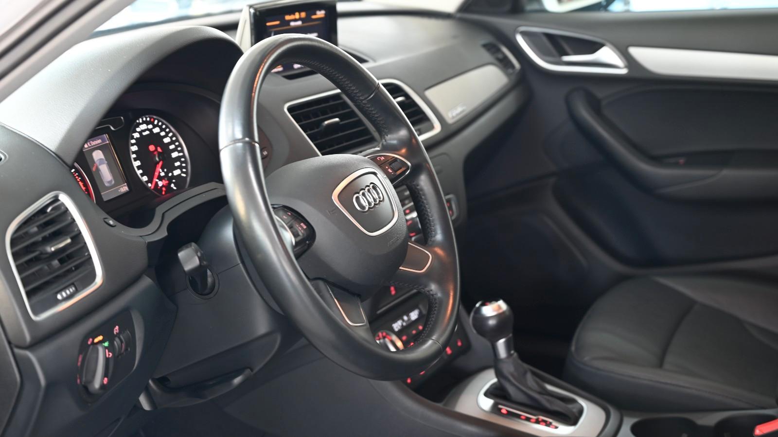 Audi Q3 2.0 TFSI quattro *1.HAND*LEDER*TOP