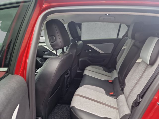 Astra L 1.2 Turbo Limo Elegance LED AGR CARPLAY 