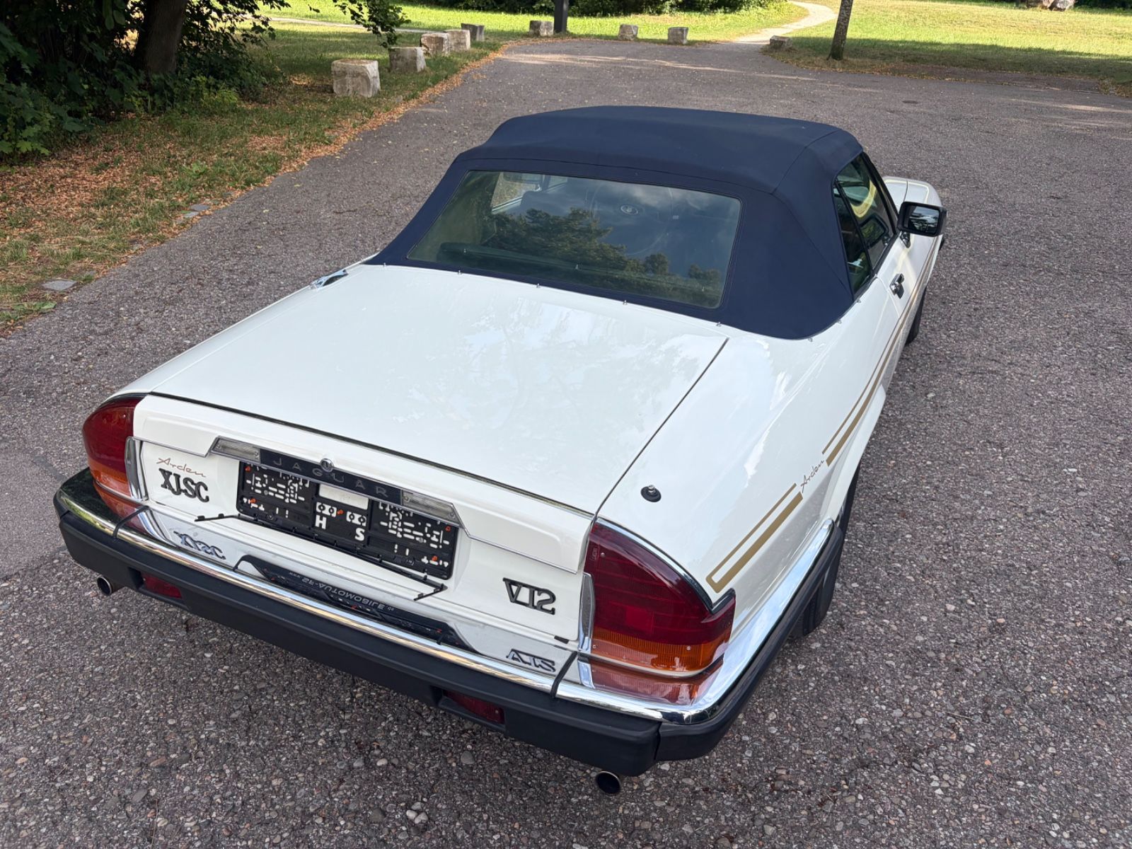JAGUAR XJSC 19