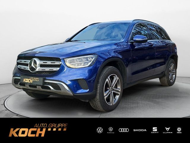 MERCEDES-BENZ GLC 300 d 4Matic AMG-Line Navi AHK LED Standheiz