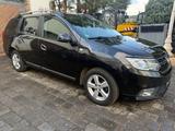 Dacia Logan MCV II Autom. Laureate 2Hd Navi Kamera Ahk - Dacia mit Diesel-Antrieb: Kombi