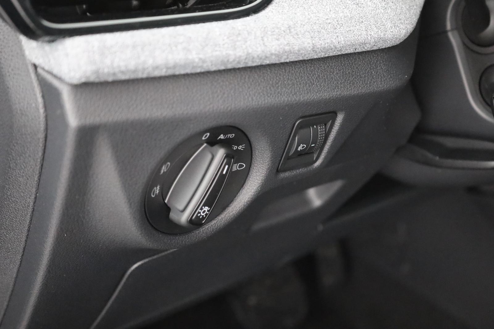 Skoda Kamiq 1.0 TSI DSG LED ACC Kamera AHK