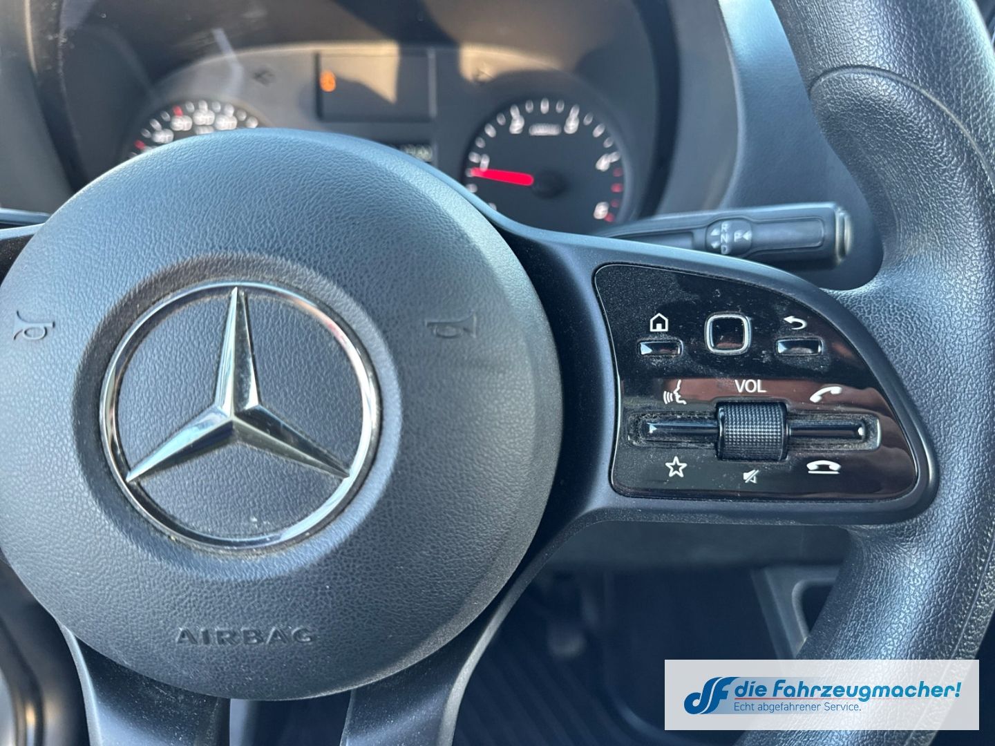Fahrzeugabbildung Mercedes-Benz Sprinter III Kasten RWD AWD 317 CDI L2 Navi 360