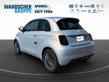 Fiat 500 HYBRID ICON Kam.+SHZ+ACC+LM+PDC+SpurH+KlimaA